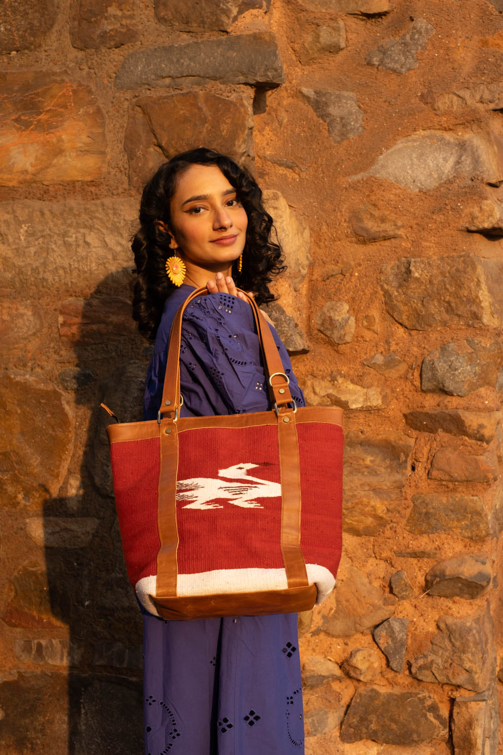 Patola Duck Maroon And White Medium Size Bag