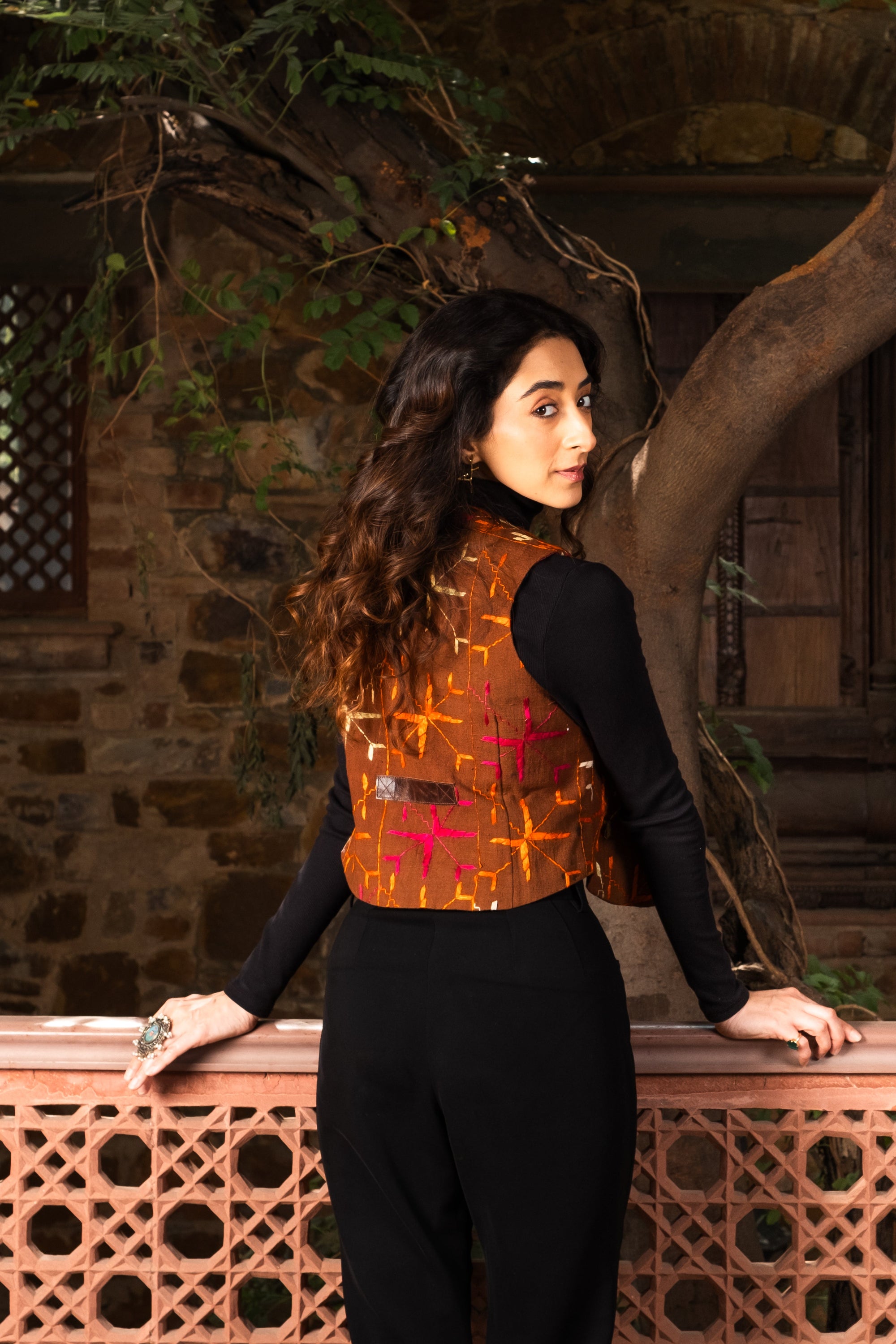 Chidiyaa Phulkari Sleeveless Jacket