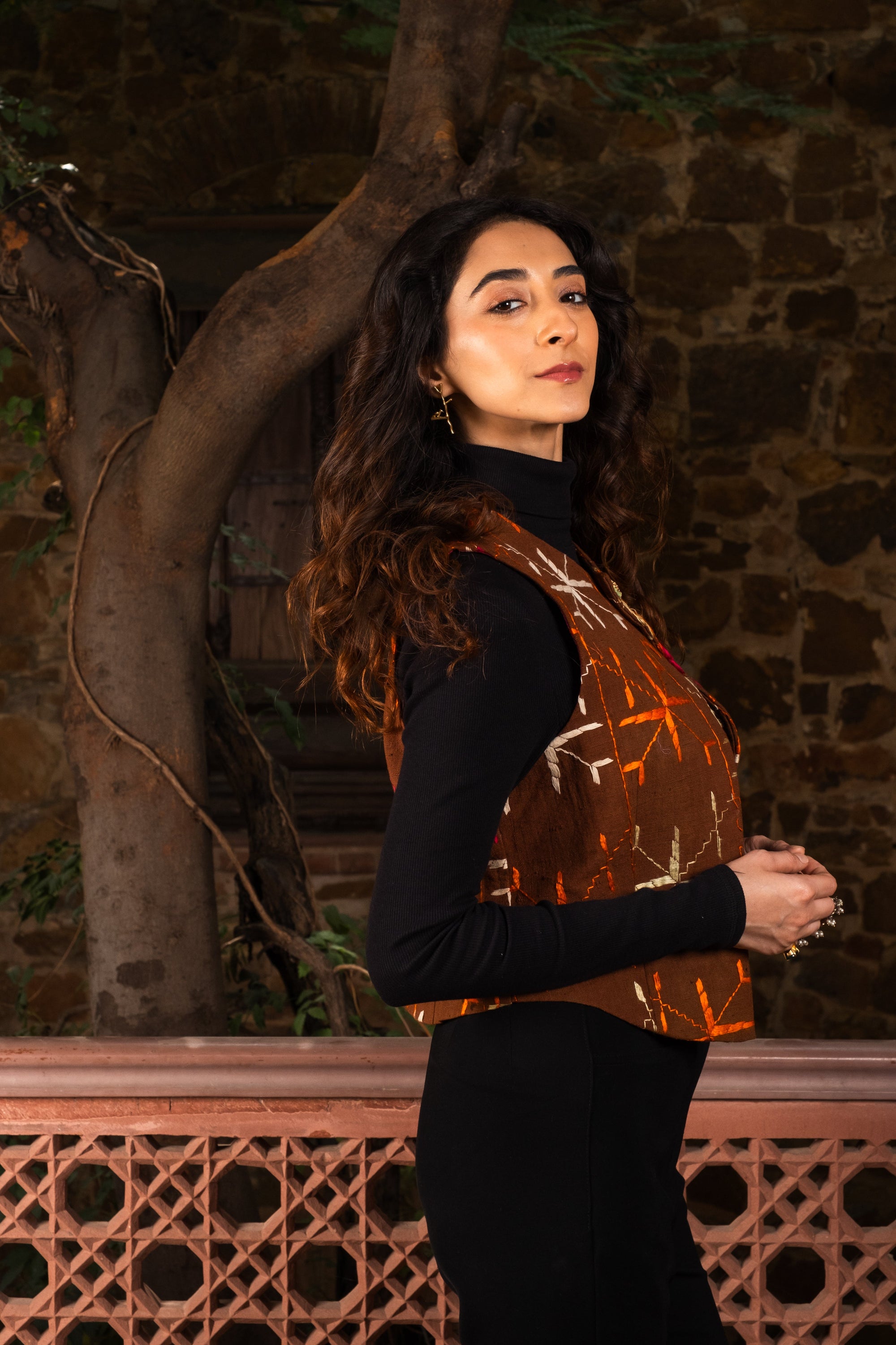 Chidiyaa Phulkari Sleeveless Jacket