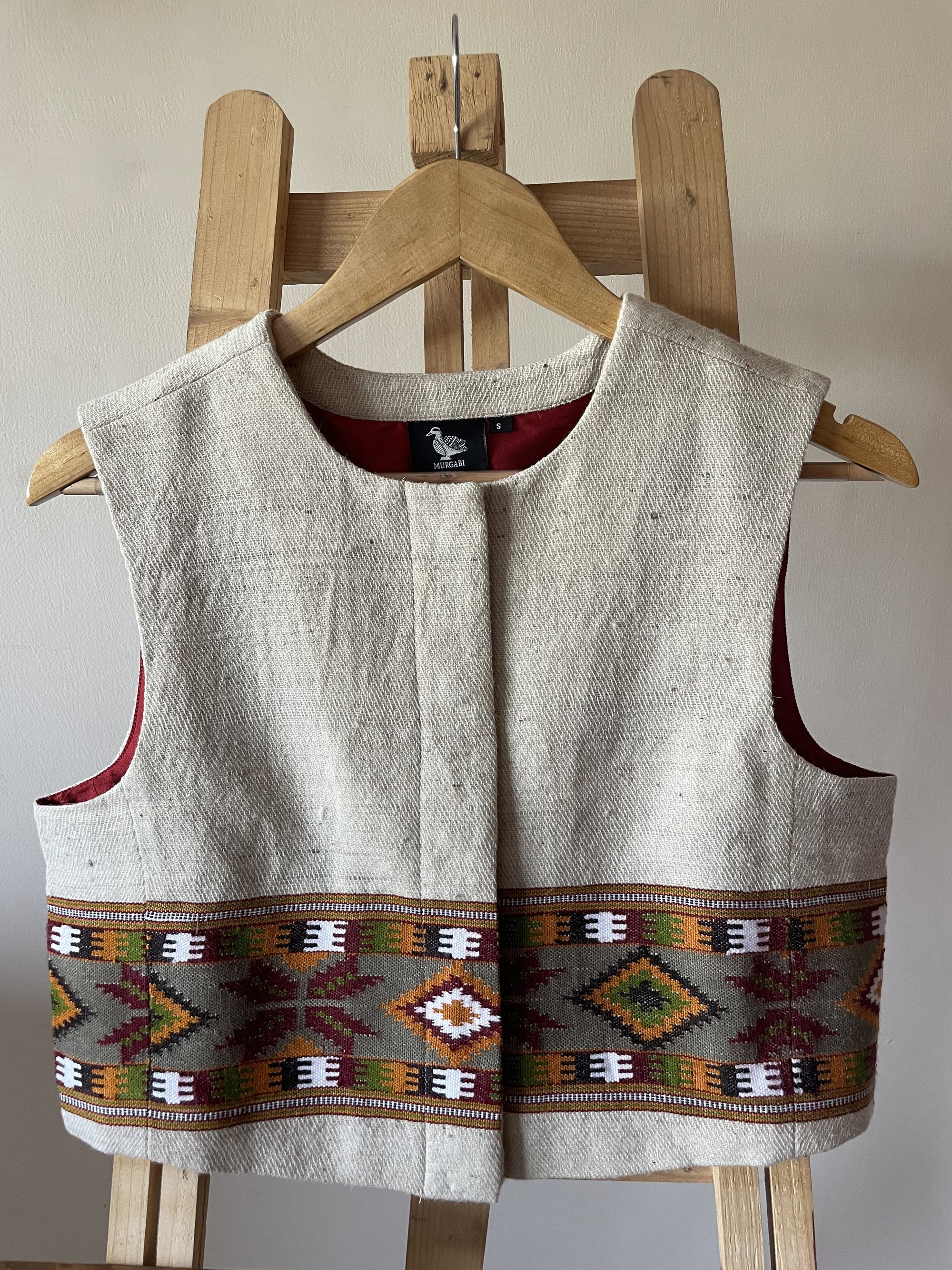 Monal Sleeveless Jacket ~ Cream ~ US6