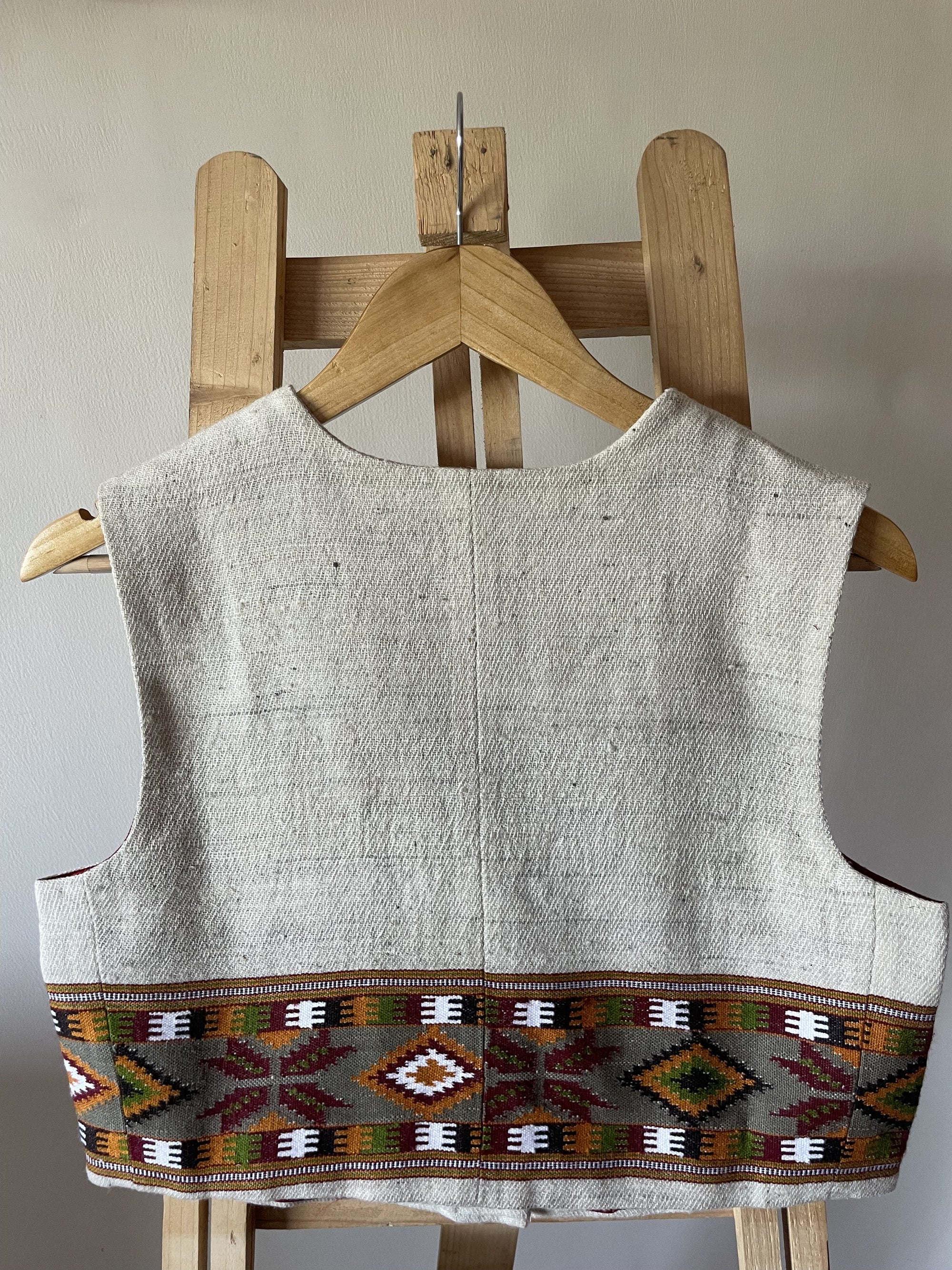 Monal Sleeveless Jacket ~ Cream ~ US6