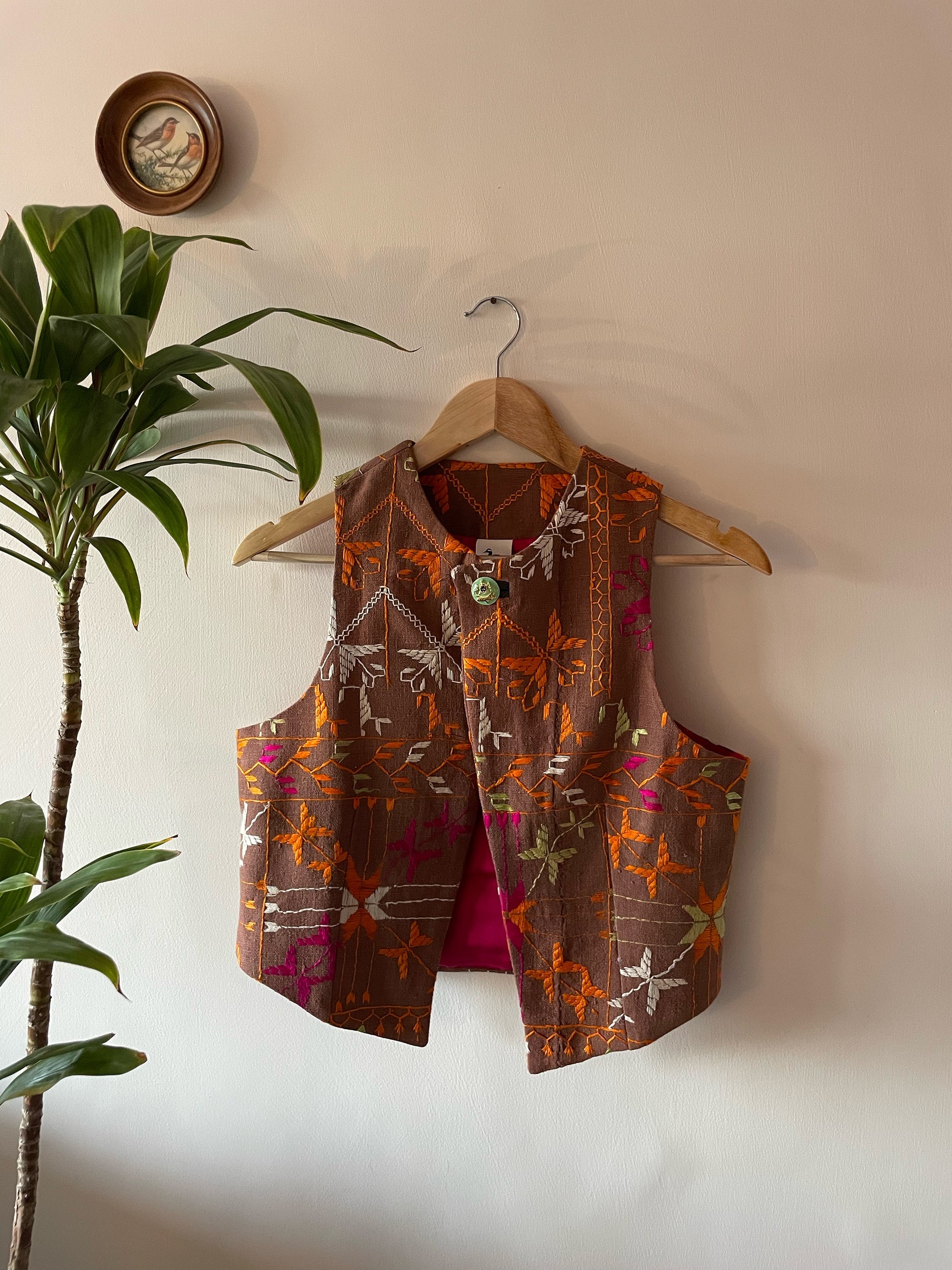 Chidiyaa Phulkari Sleeveless Jacket ~ US6